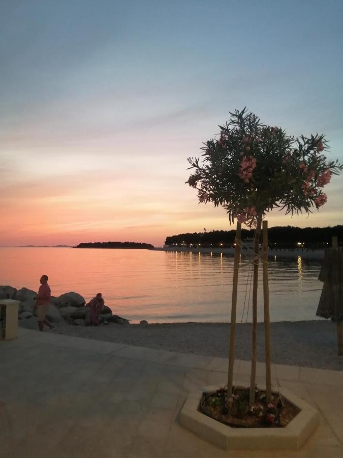 Stonewood Dalmacija Apartment พรีมอชเตน ภายนอก รูปภาพ