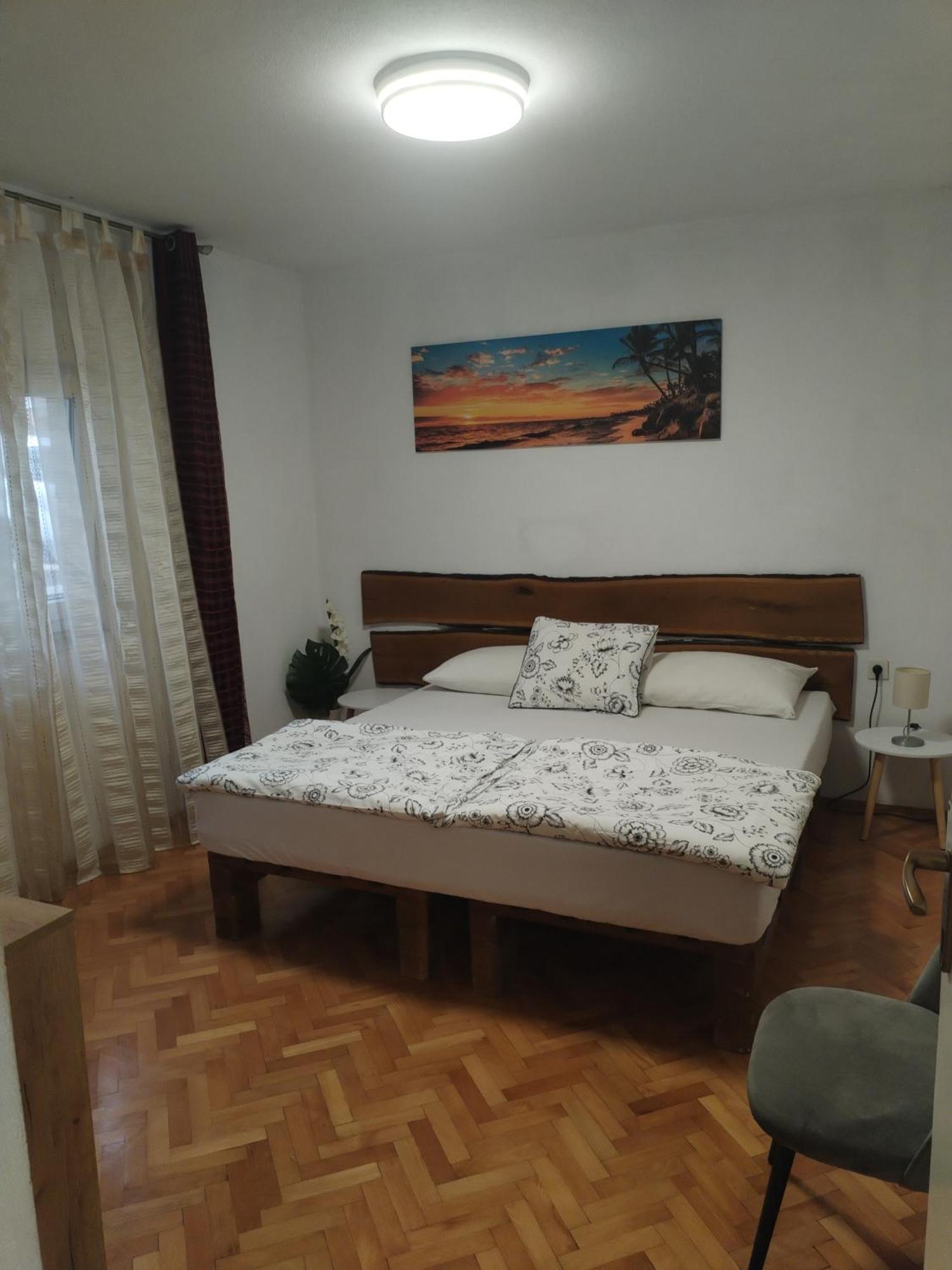 Stonewood Dalmacija Apartment พรีมอชเตน ห้อง รูปภาพ